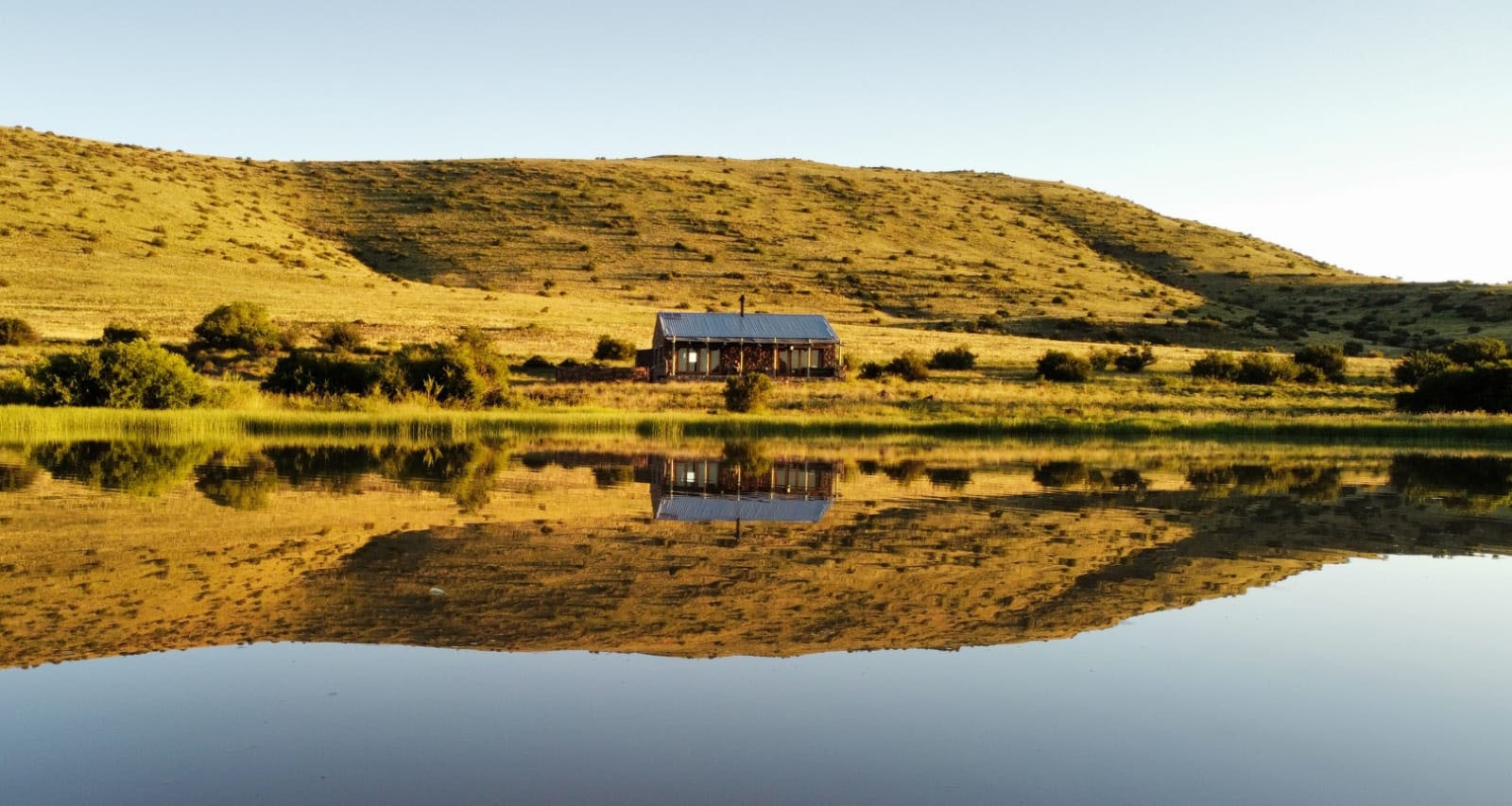 Karoo Ridge Eco-Lodges River Lodge Setting