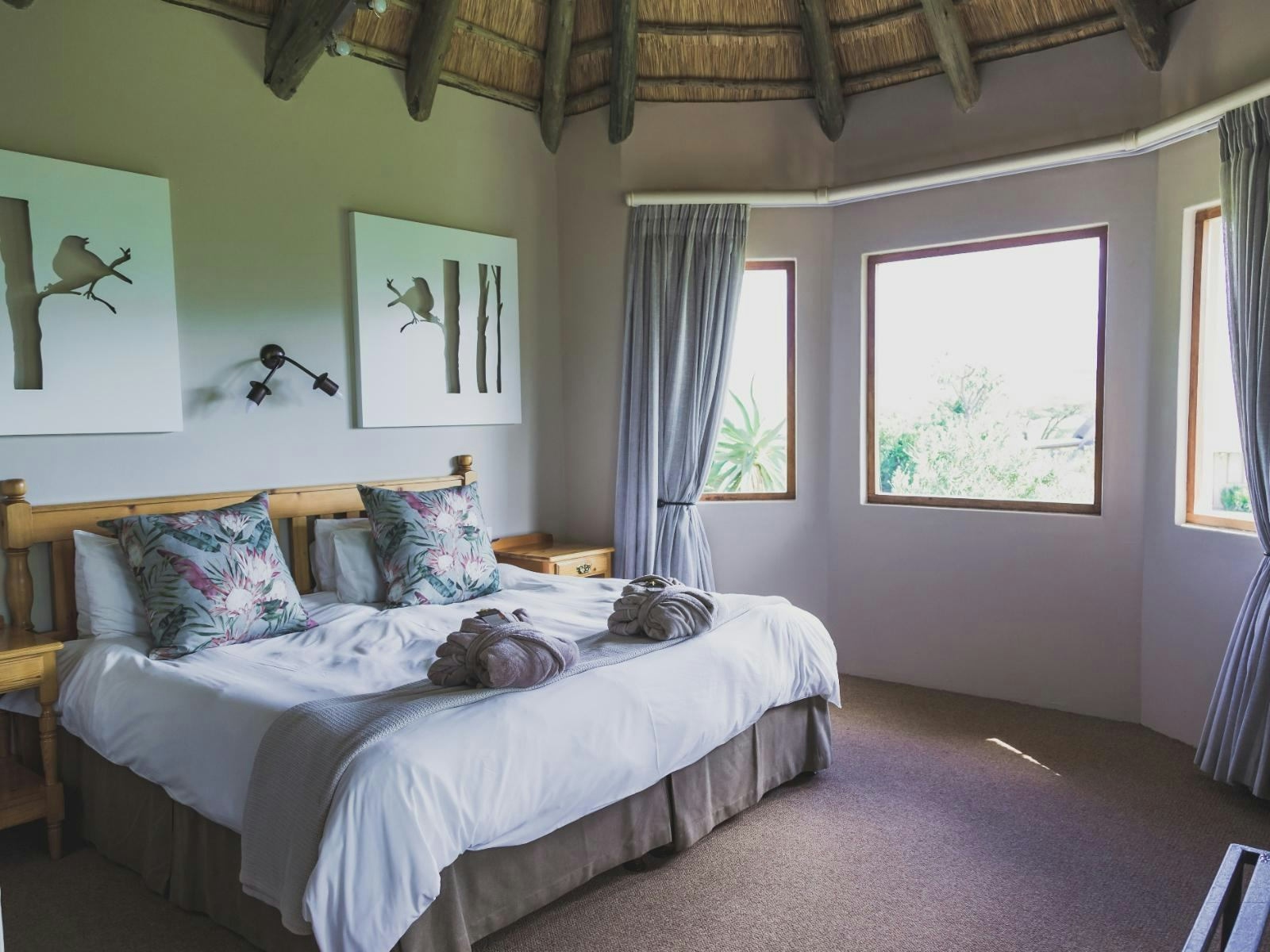 Montusi Mountain Lodge Bed