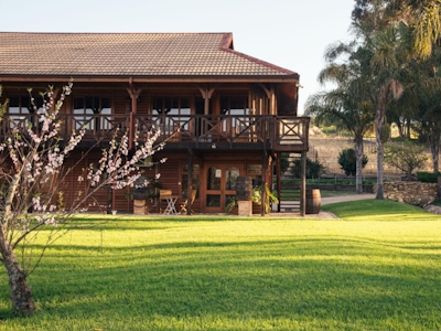 The Log Cabin Lodge Accommodation