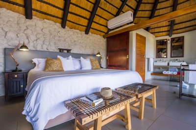 Leopard Mountain Lodge Bedroom