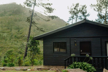 Highlands Lodge Mountain Retreat Cabin