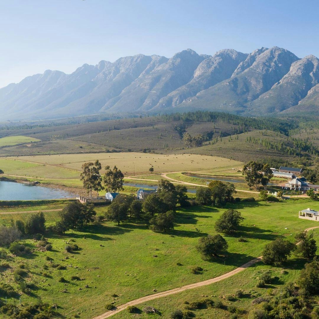 Tulbagh Mountain Cabin Surrounds