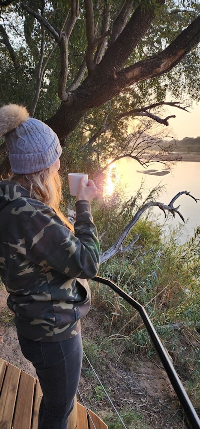 Bundox River Lodge Sunrise