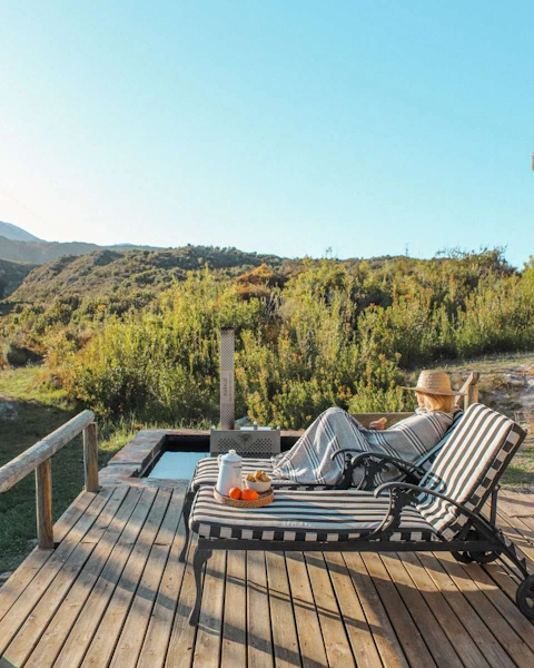 GlenDonald Cottage Private Deck