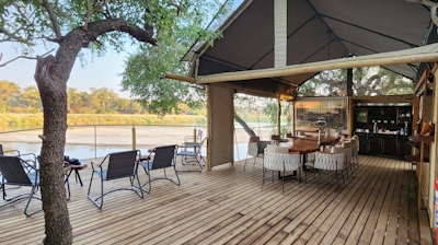 Bundox River Lodge Dining Area