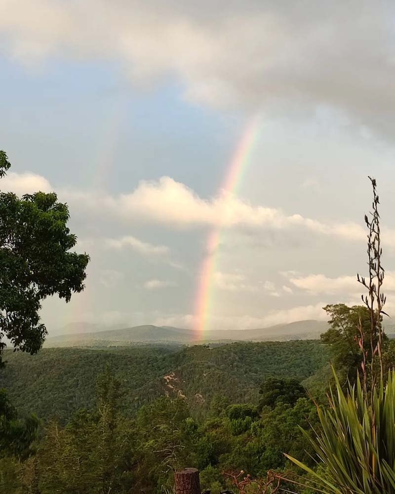 Cliffhanger Cottages Rainbow