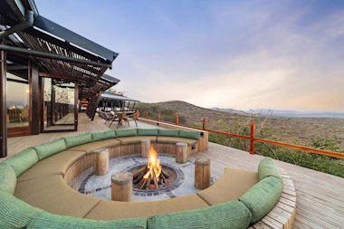 Rhino Ridge Safari Lodge Fire Pit