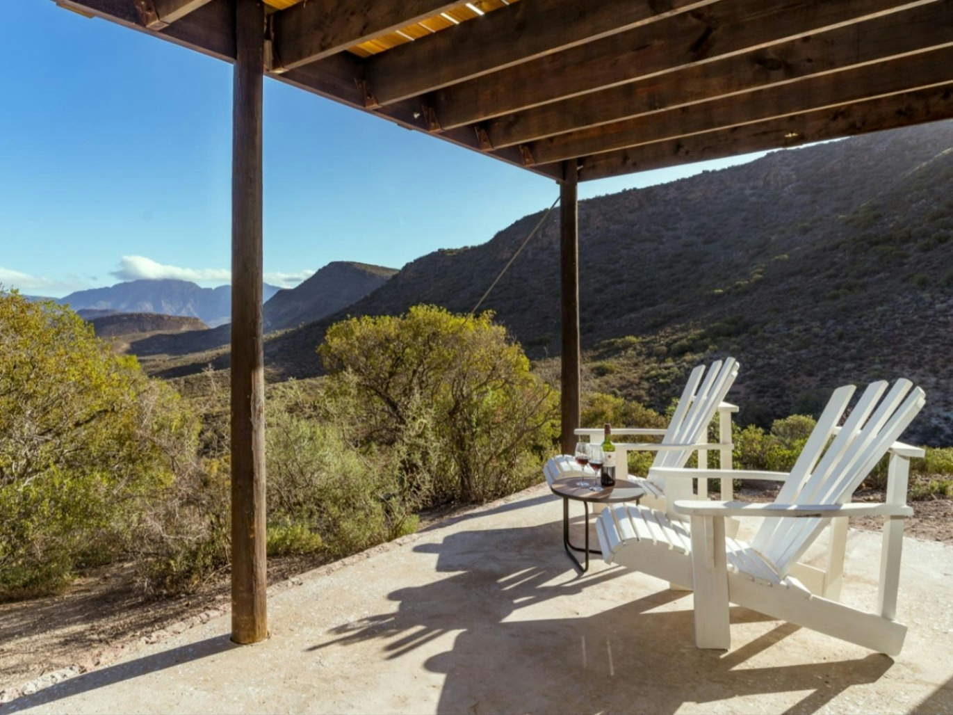 Montevue Nature Farm Patio