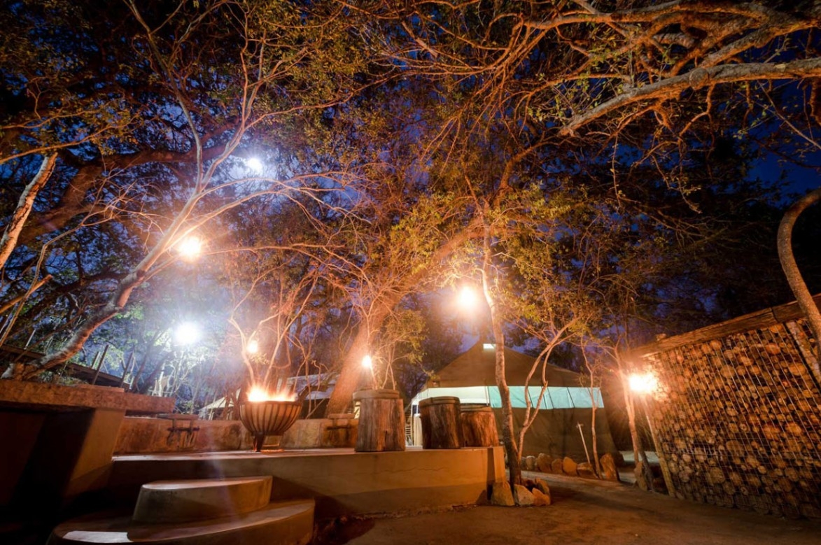 Bundox Safari Lodge at Night