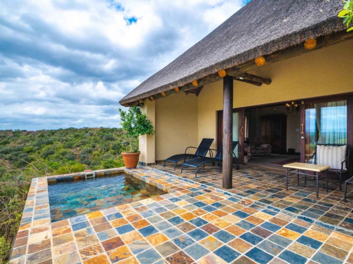 Hitgeheim Country Lodge Plunge Pool