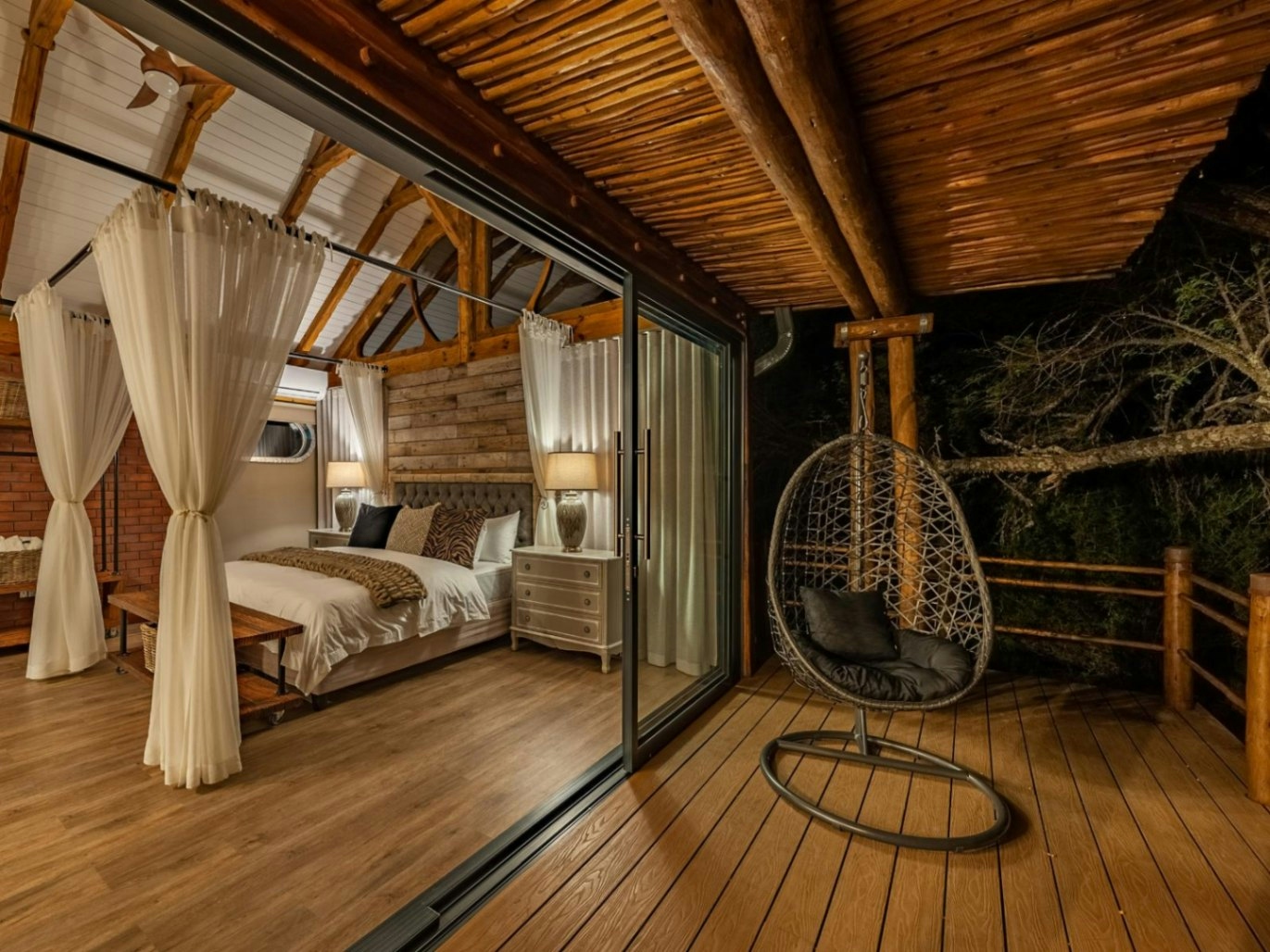 Mont Eco Game Reserve Suite Deck