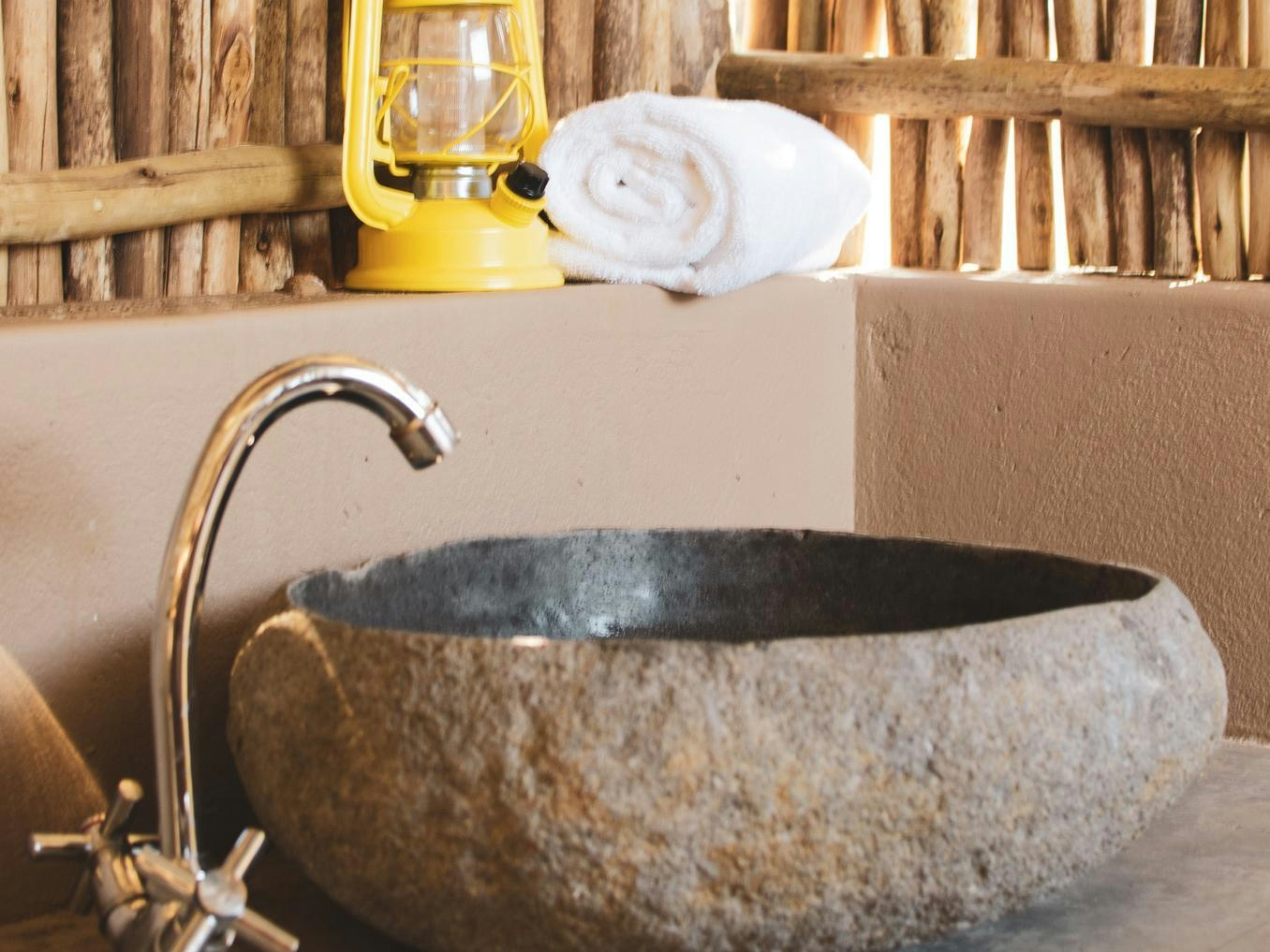  The Leadwood Safari Company Stone Basin