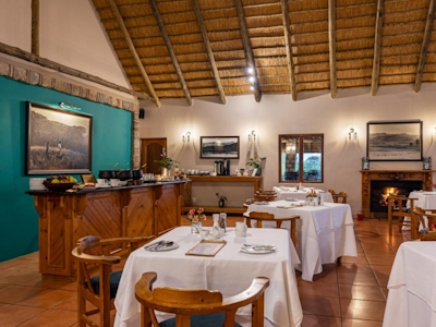 Montusi Mountain Lodge Dining Area