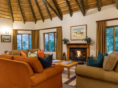 Montusi Mountain Lodge Lounge