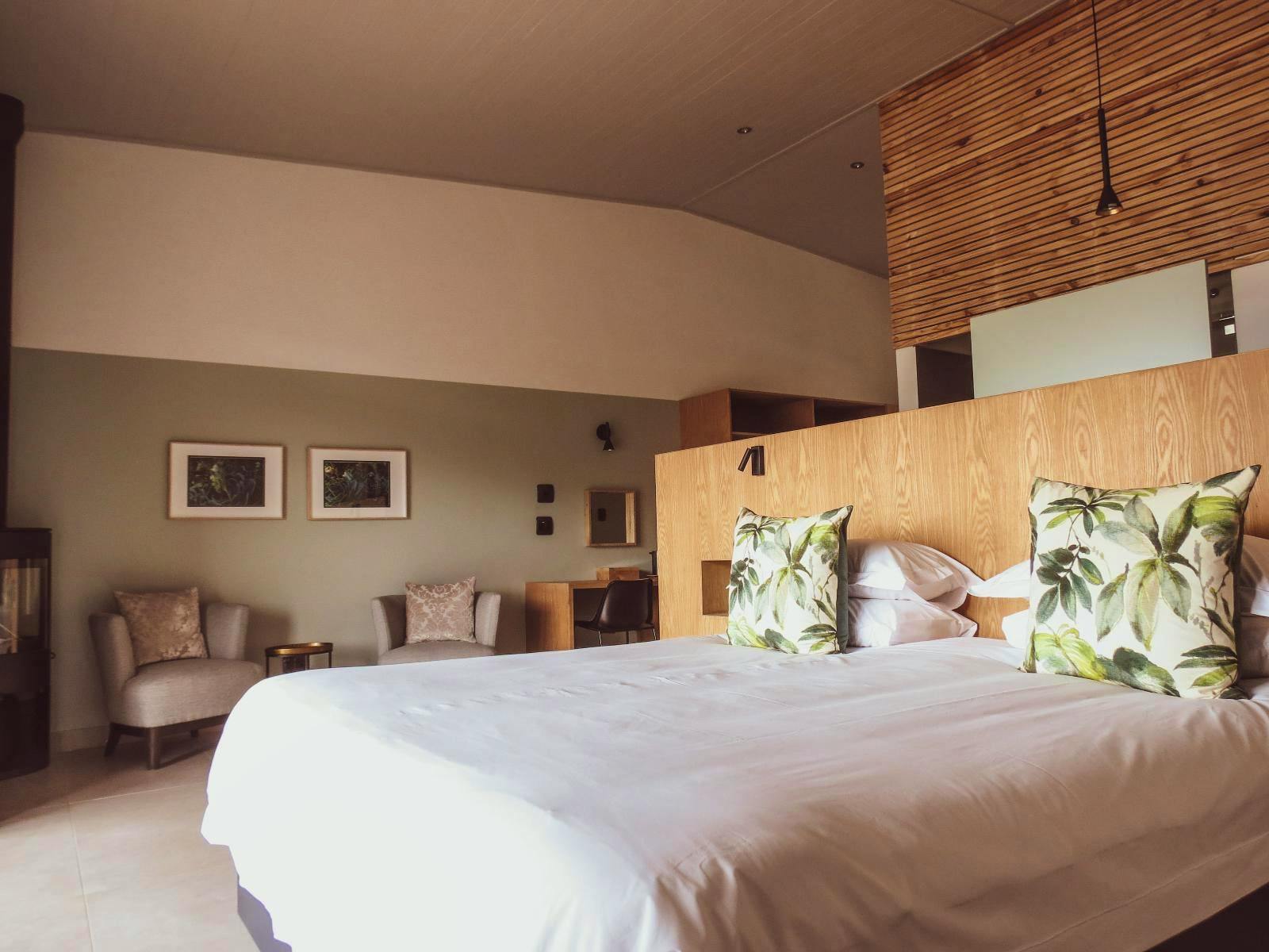 Khanyisa Mountain Lodge: A Five-Star Escape in The Robertson Valley