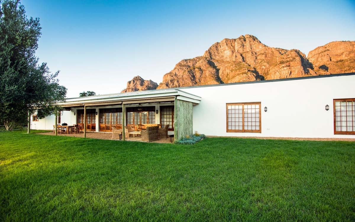 Boschendal Cow Shed Cottage Exterior