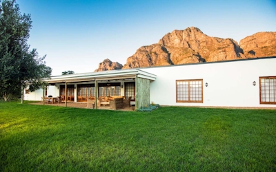 Boschendal Cow Shed Cottage Exterior