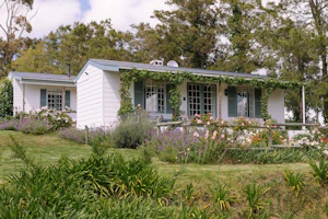 Cheverells Farm Cottages