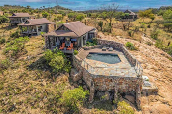 Babanango Game Reserve Zulu Rock Lodge Villas