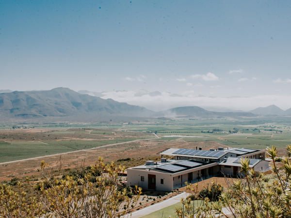 Khanyisa Mountain Lodge: A Five-Star Escape in The Robertson Valley