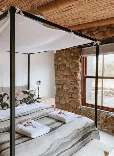 GlenDonald Orchard Cottage Bedroom